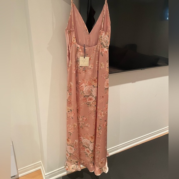 Never worn! - Picture 2 of 2